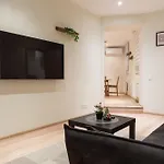 Cozy&chic - A Luxury And Spacious In The Heart Of *